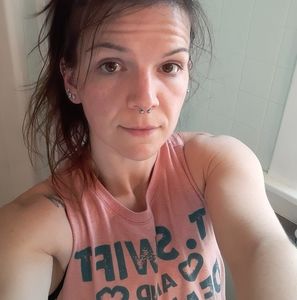 Meet your Posher, Briana